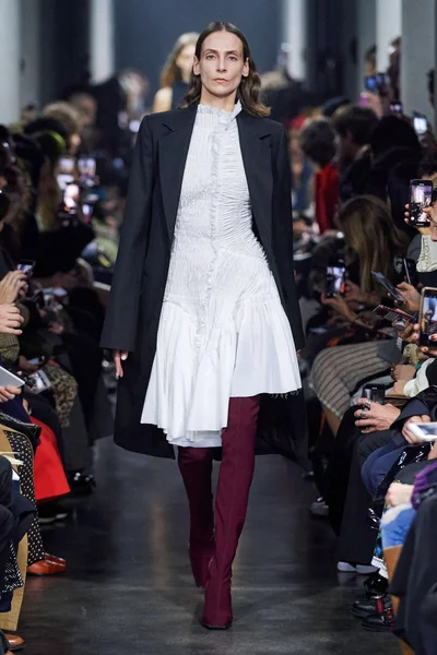 Look 6